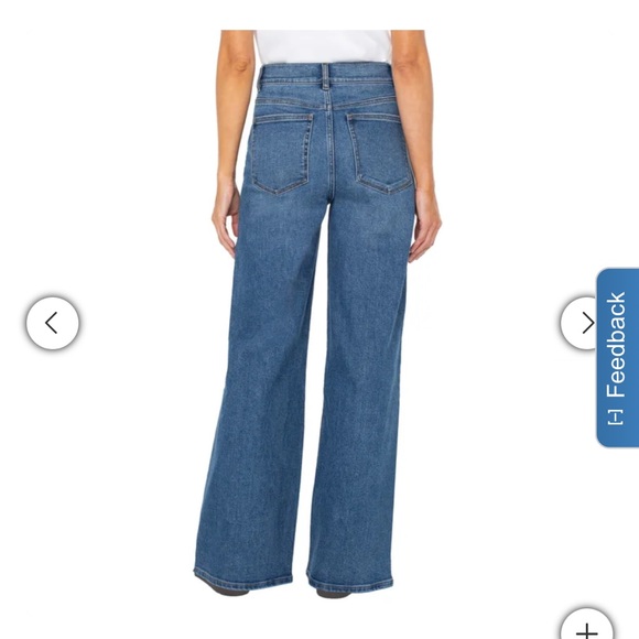 Well Worn Women’s Classic Blue Wide-Leg Jeans - Picture 3 of 4